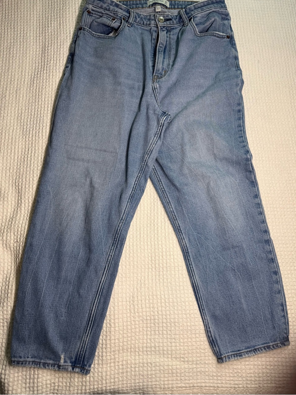 Abercrombie & Fitch the Mom Jeans Curve Love High Rise Jeans